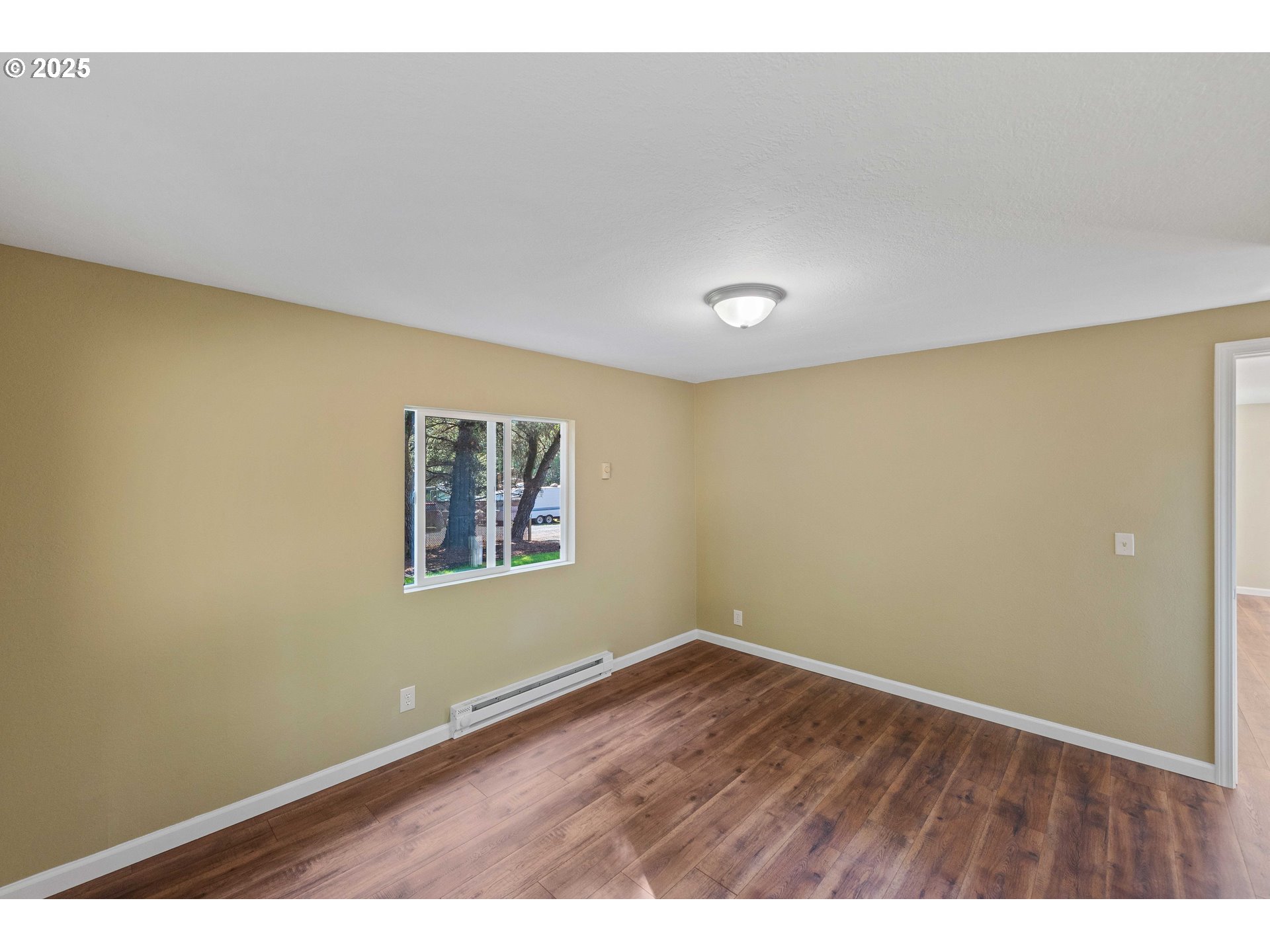 60422 Foxglove Road Coos Bay, OR 97420 - Photo 13 of 35