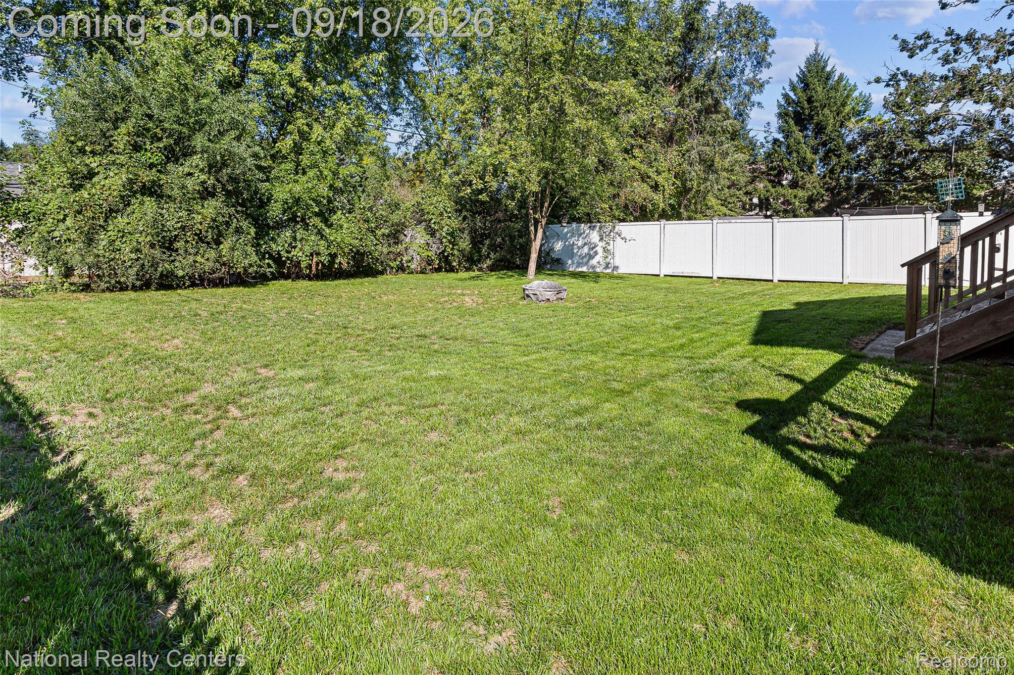 2414 Harrison Avenue Rochester, MI 48307 - Photo 3 of 45 IMG_9306.jpg
