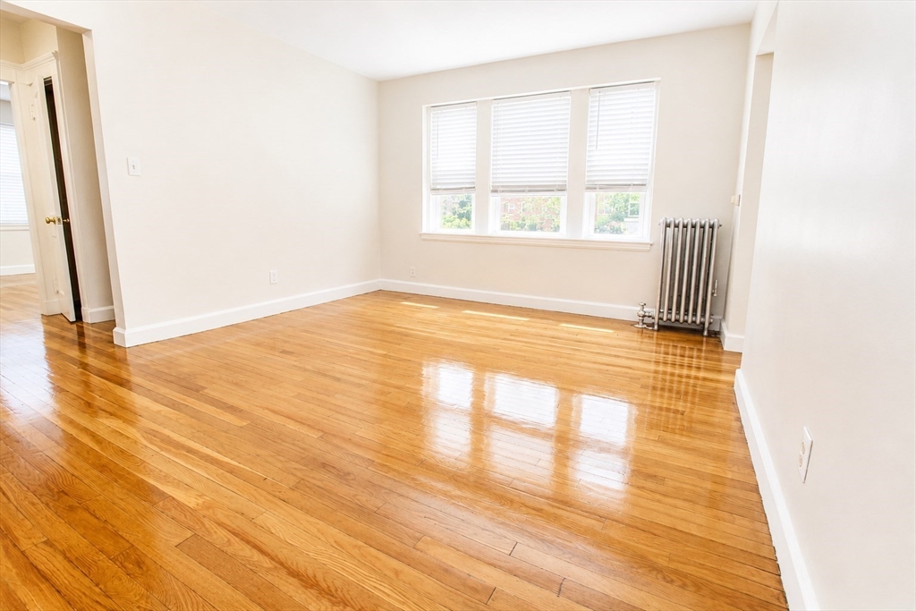 8 Walnut Street, Unit 2 Everett, MA 02149 - Photo 5 of 15