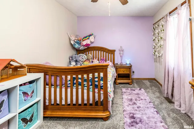 $164,500 | 403 East South Avenue, Bluford, IL 62814