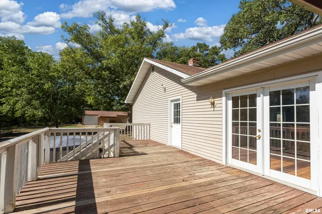 $164,500 | 403 East South Avenue, Bluford, IL 62814