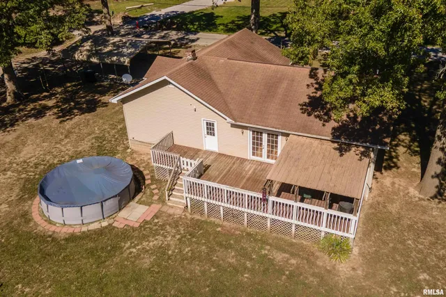 $164,500 | 403 East South Avenue, Bluford, IL 62814