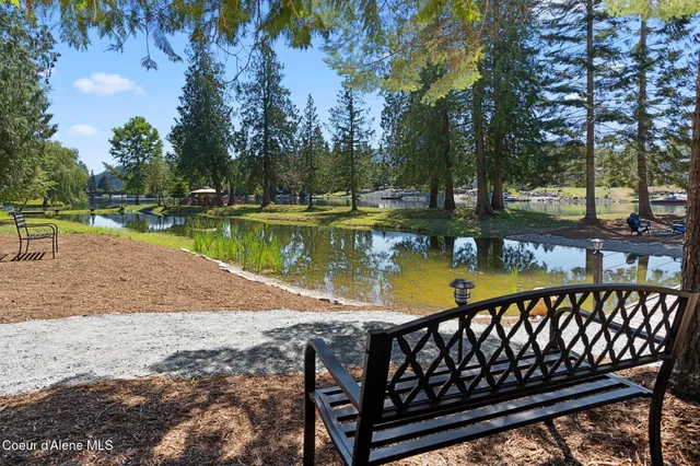 $1,499,000 | 126 Rivers End Drive, Priest River, ID 83856