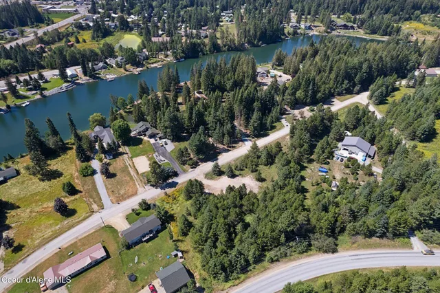 $1,499,000 | 126 Rivers End Drive, Priest River, ID 83856