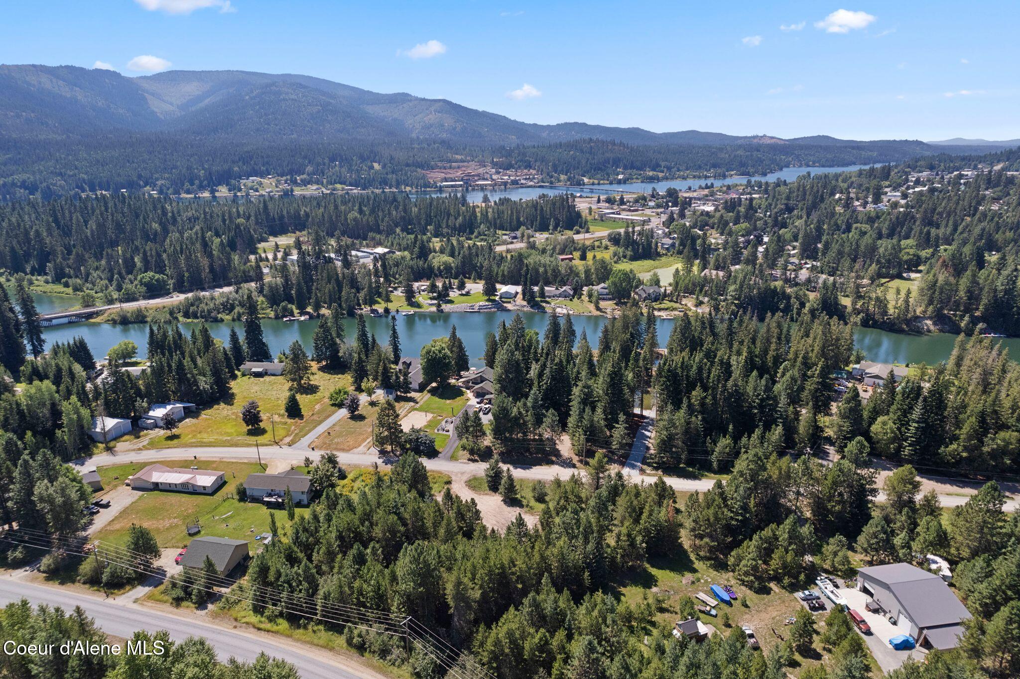 126 Rivers End Drive Priest River, ID 83856 - Photo 32 of 35 Aerial