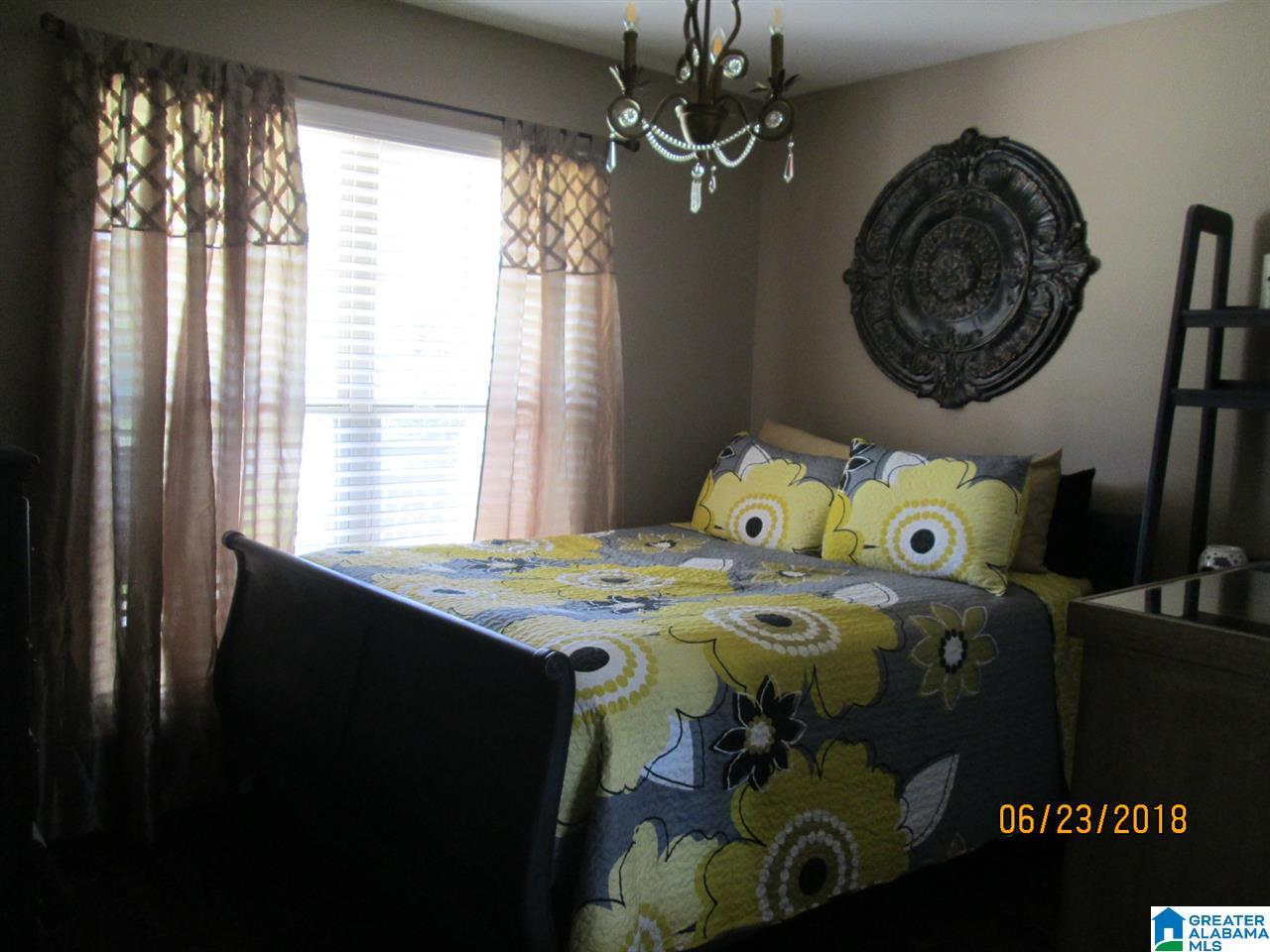 4045 Prescott Court Springville, AL 35146 - Photo 13 of 29
