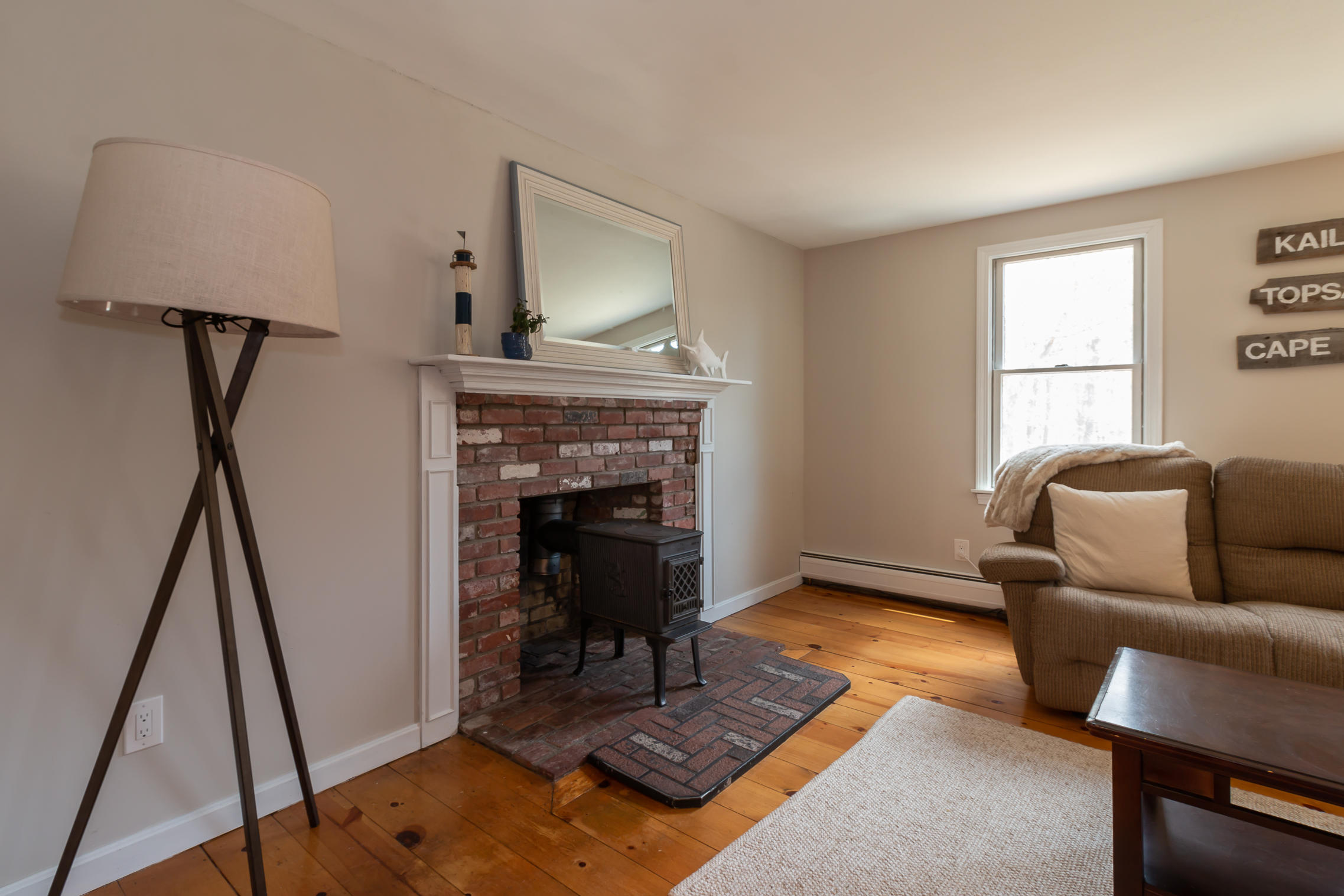79 Santuit Road Cotuit, MA 02635 - Photo 9 of 31 79SantuitRdCotuit-1372