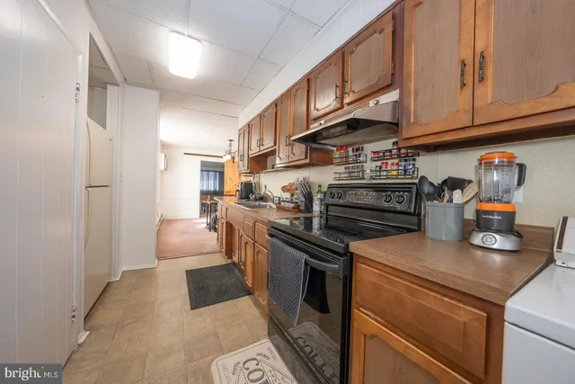 $429,900 | 206 East Hinckley Avenue, Ridley Park, PA 19078