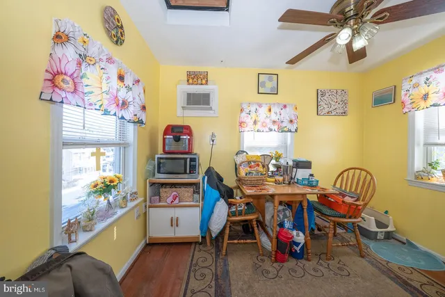 $429,900 | 206 East Hinckley Avenue, Ridley Park, PA 19078