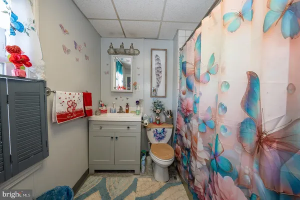 $380,000 | 206 East Hinckley Avenue, Ridley Park, PA 19078