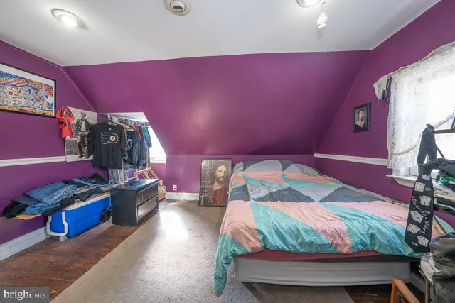 $429,900 | 206 East Hinckley Avenue, Ridley Park, PA 19078