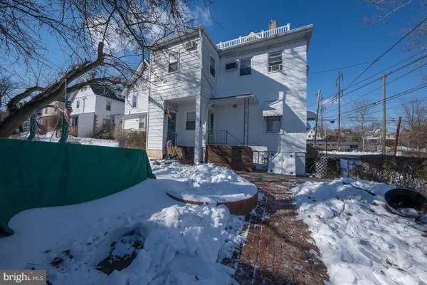 $380,000 | 206 East Hinckley Avenue, Ridley Park, PA 19078