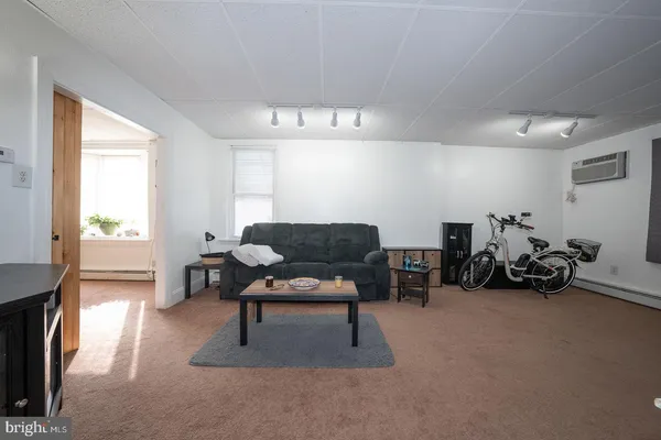 $380,000 | 206 East Hinckley Avenue, Ridley Park, PA 19078