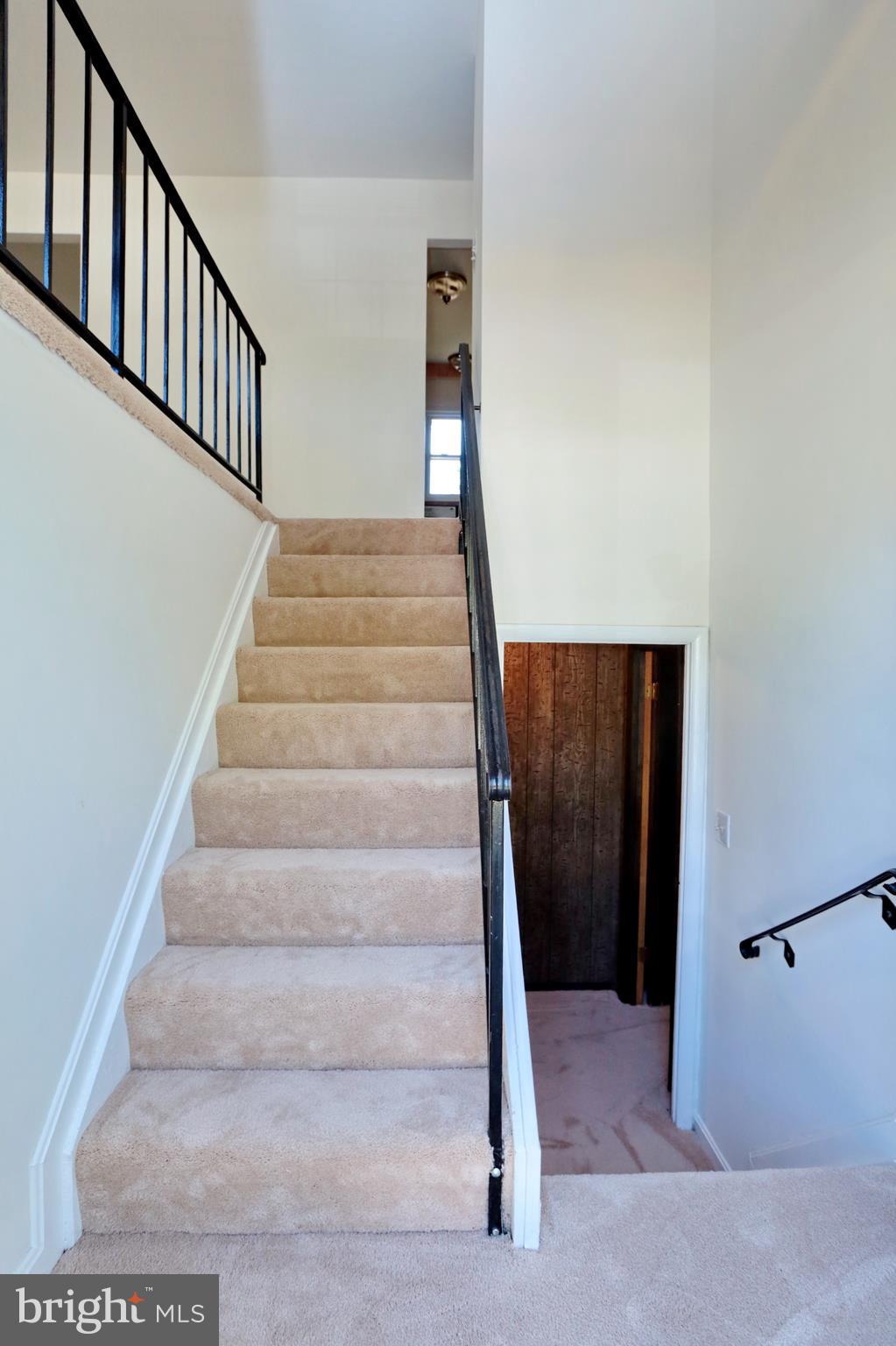 1213 Adams Road Waldorf, MD 20602 - Photo 2 of 18 Interior