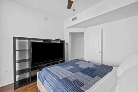 $975,000 | Undisclosed Address, Fort Lauderdale, FL 33316