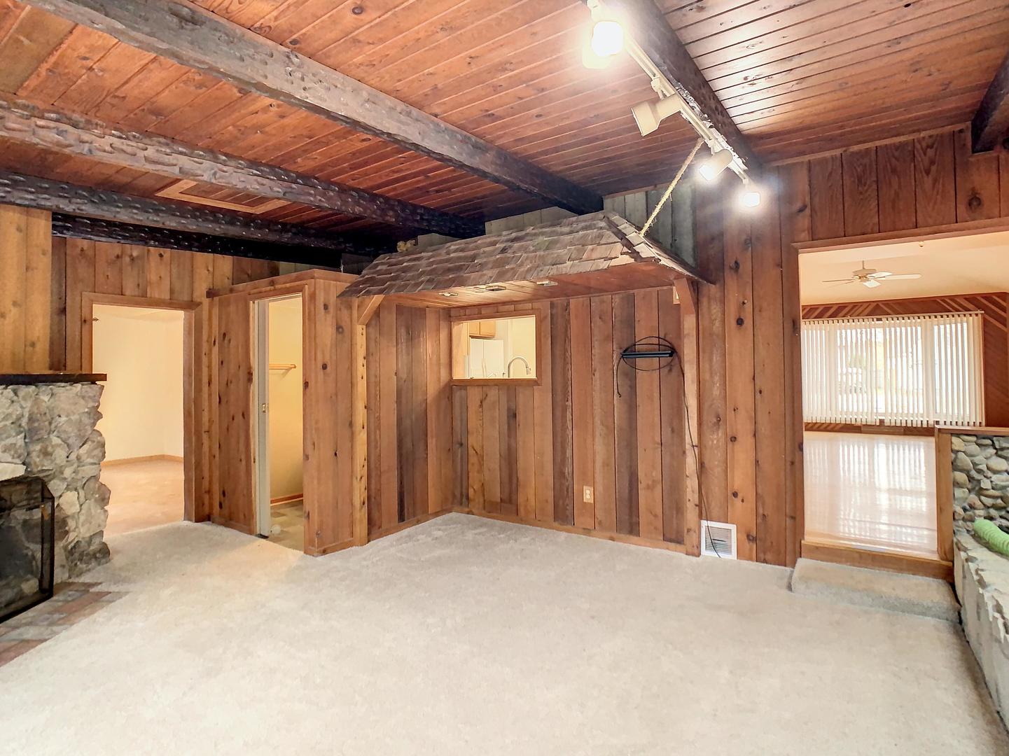 4705 Timberlane Road Crystal Lake, IL 60014 - Photo 17 of 29 a view of an empty room