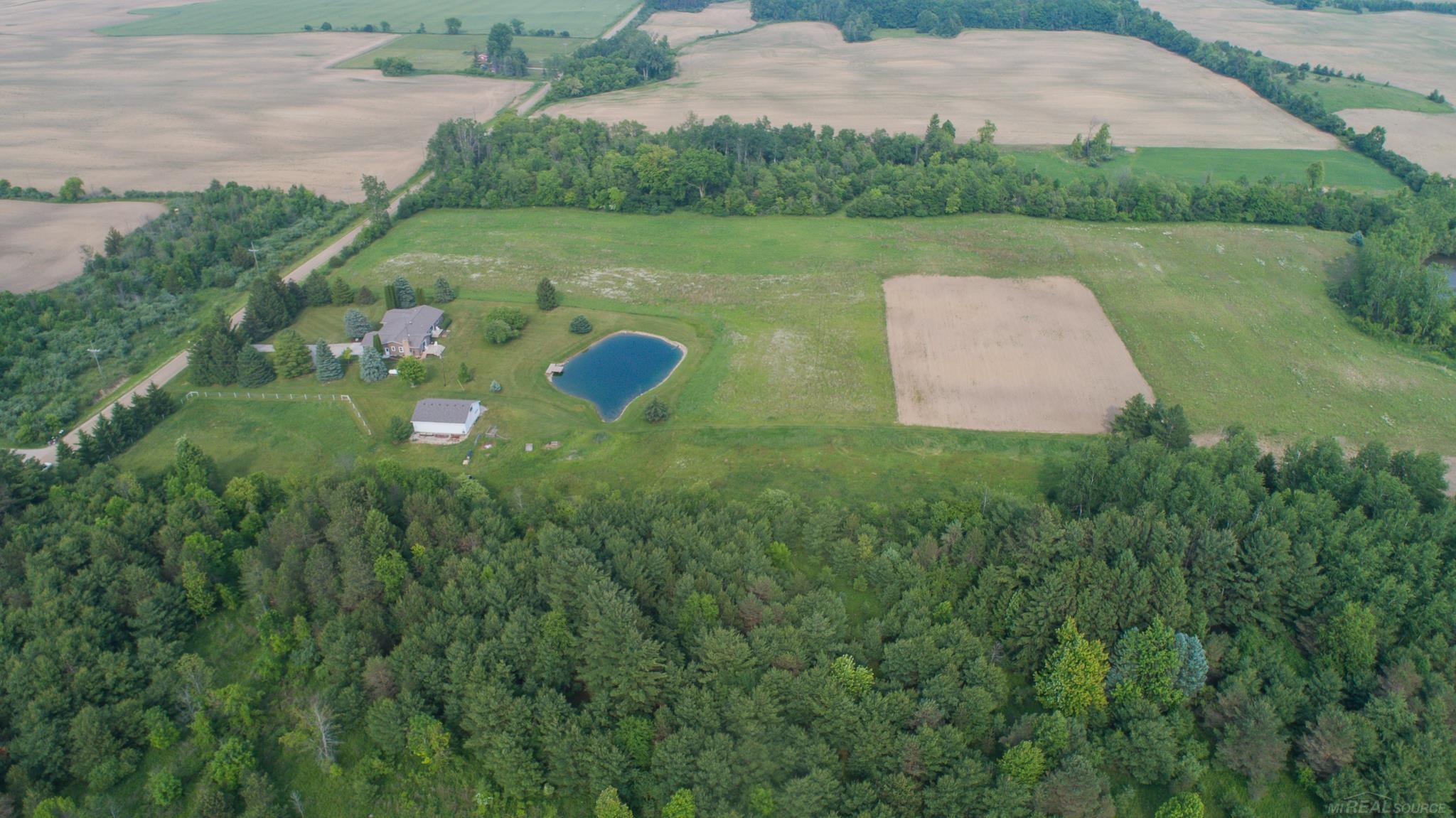 5708 Walker Road Applegate, MI 48401 - Photo 42 of 61 50144574-266d49ef-49fc-4a1d-b66b-19ec5bb3a382.JPG