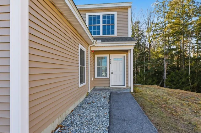 $425,000 | 510 Southfield Lane, Peterborough, NH 03458
