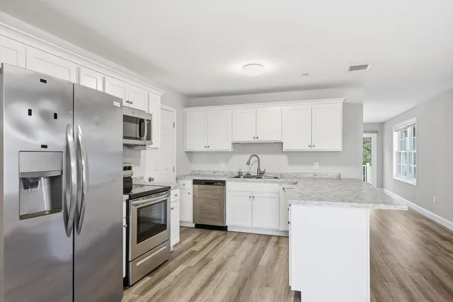 $425,000 | 510 Southfield Lane, Peterborough, NH 03458