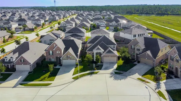 $335,000 | 15010 Golden Summer Court, Humble, TX 77346