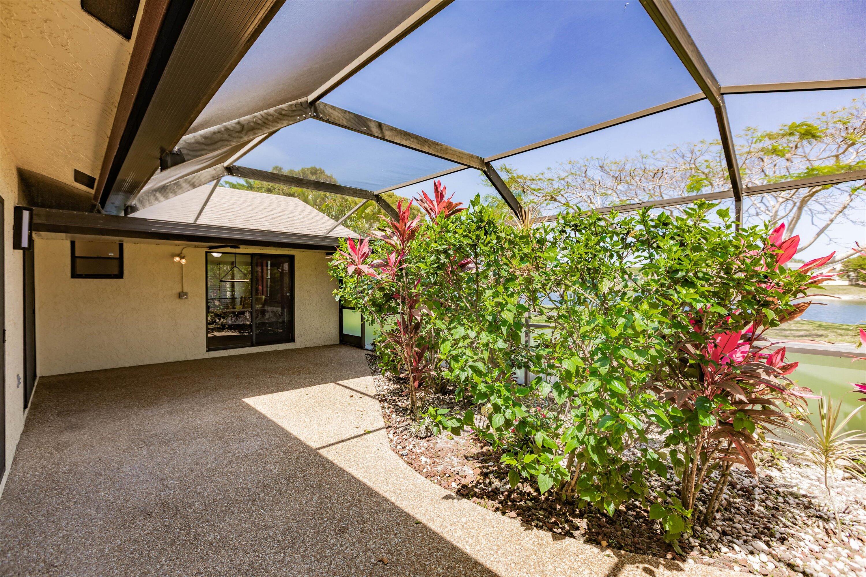 23398 Barlake Drive Boca Raton, FL 33433 - Photo 21 of 43 18-Photo 042