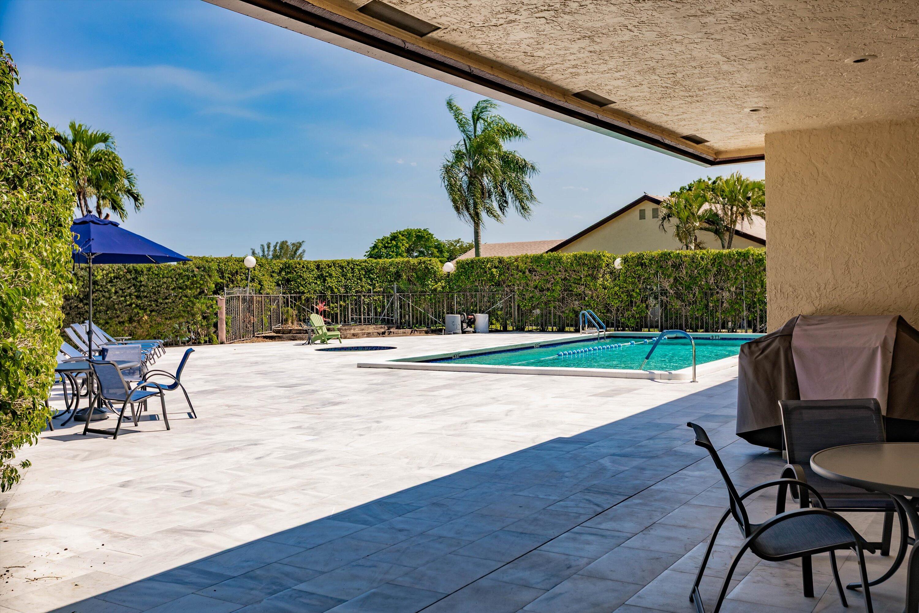 23398 Barlake Drive Boca Raton, FL 33433 - Photo 29 of 43 29-Photo 053