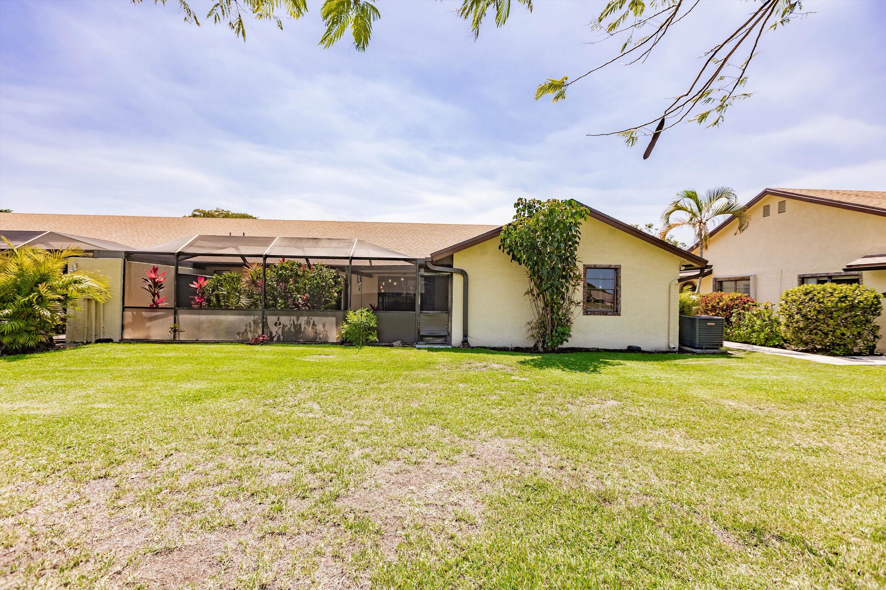 23398 Barlake Drive Boca Raton, FL 33433 - Photo 38 of 43 20-Photo 044