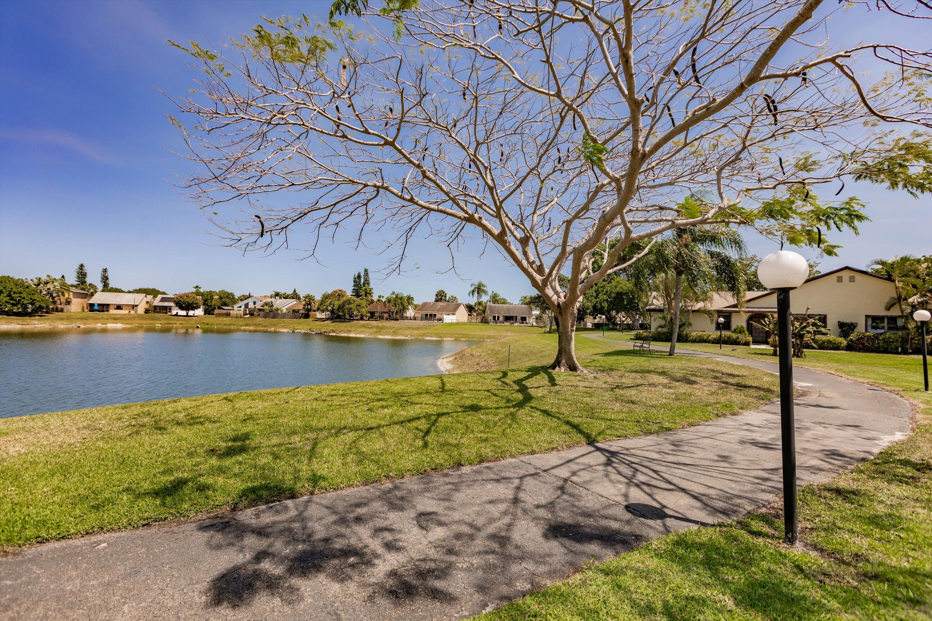 23398 Barlake Drive Boca Raton, FL 33433 - Photo 42 of 43 22-Photo 046