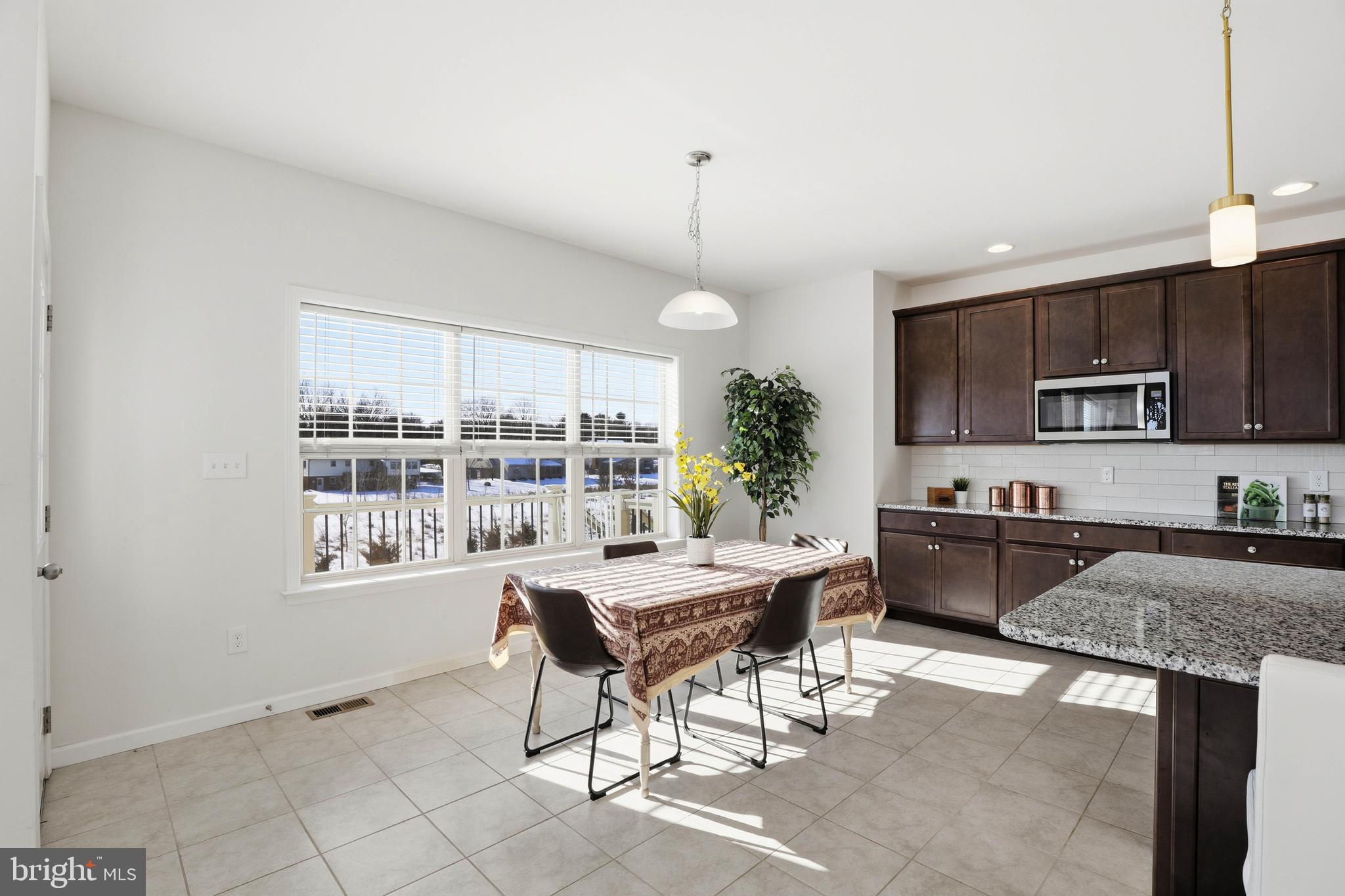 454 East Delp Road Lancaster, PA 17601 - Photo 23 of 78 Breakfast Nook