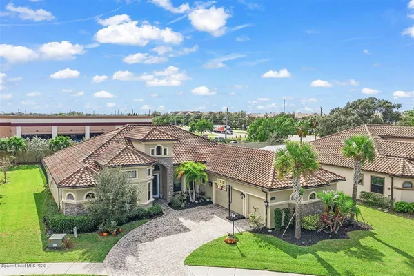 $889,982 | 906 Casa Dolce Casa Circle, Rockledge, FL 32955