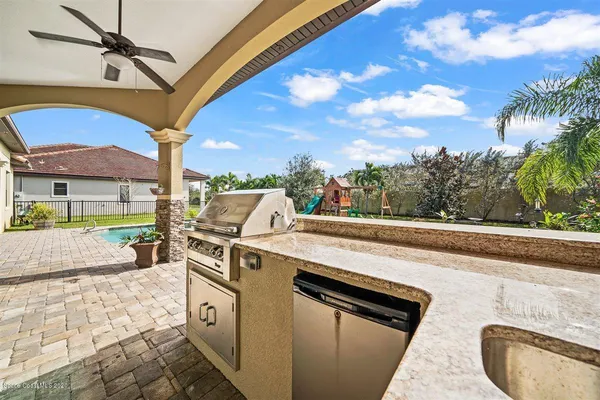 $889,982 | 906 Casa Dolce Casa Circle, Rockledge, FL 32955