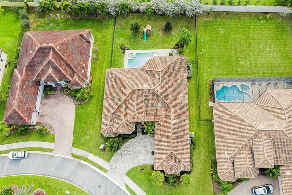 $889,982 | 906 Casa Dolce Casa Circle, Rockledge, FL 32955