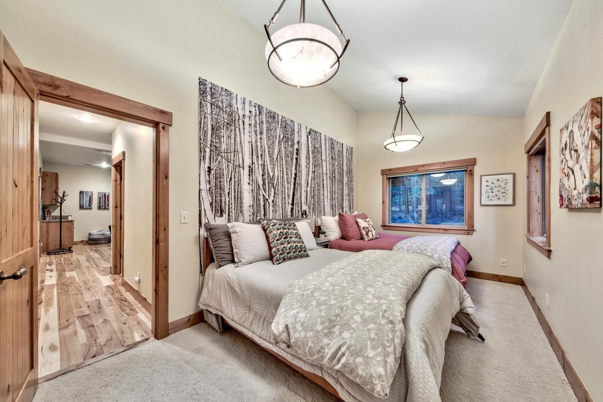11640 Baden Road Truckee, CA 96161 - Photo 19 of 21 Gallery Image 19