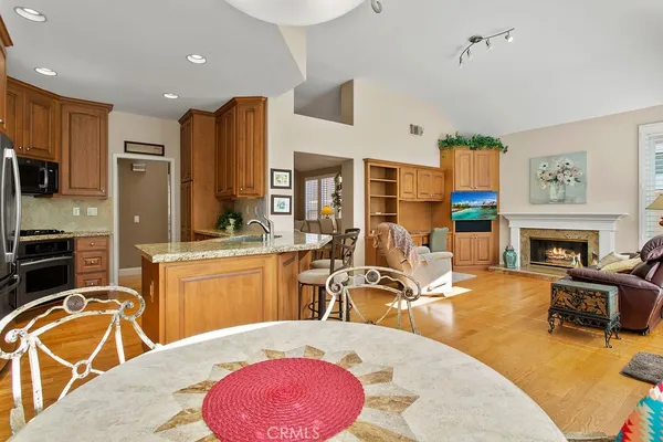 $4,795 | 21432 Bastia, Mission Viejo, CA 92692