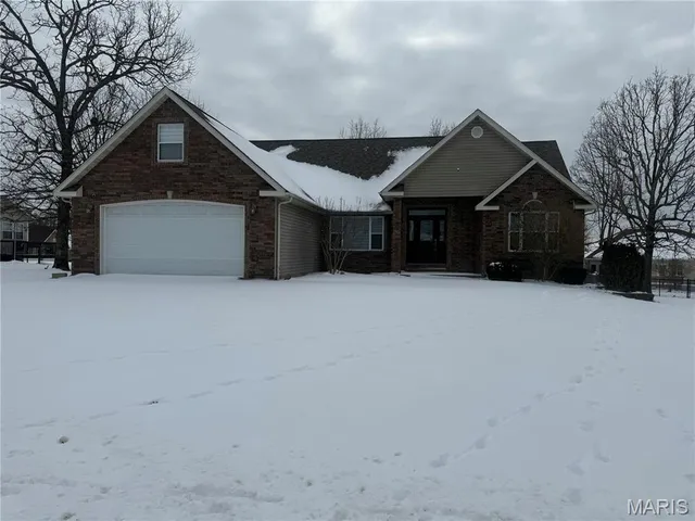 $289,900 | 102 Oak Court, St. Robert, MO 65584