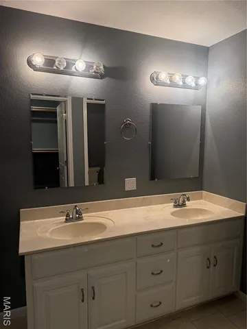 $289,900 | 102 Oak Court, St. Robert, MO 65584