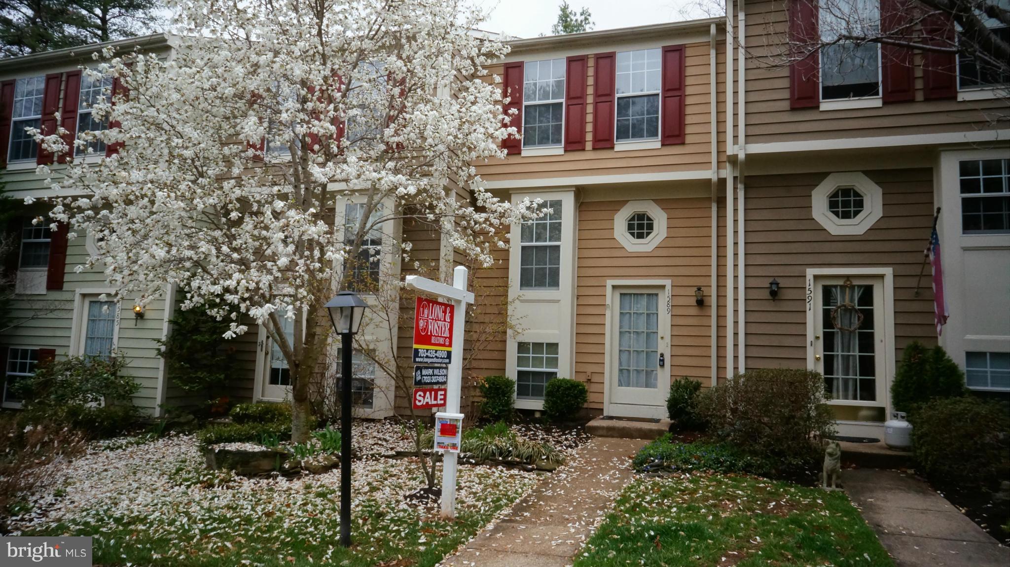 1589 Woodcrest Drive Reston, VA 20194 - Photo 1 of 30 Exterior (Front)