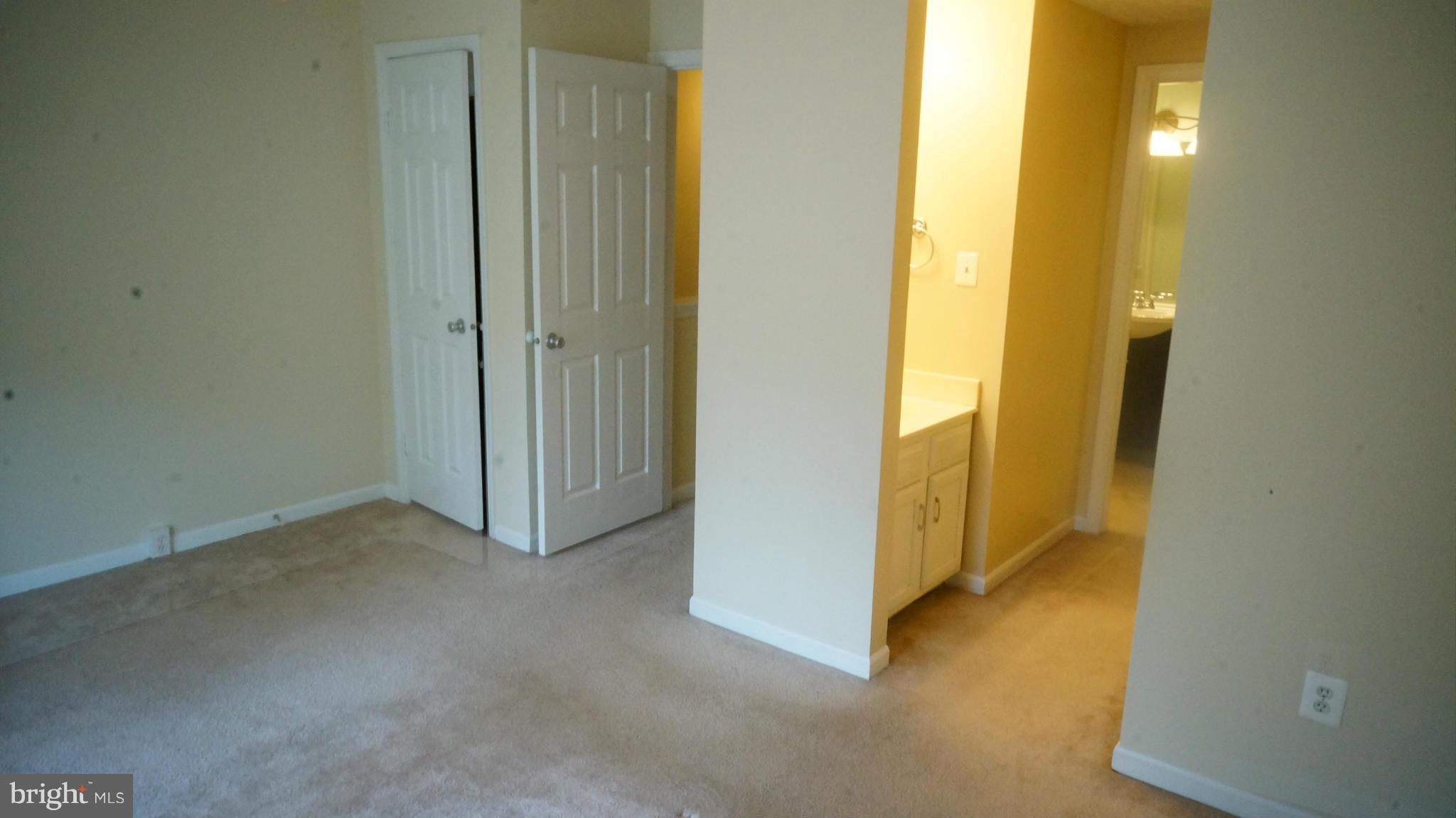 1589 Woodcrest Drive Reston, VA 20194 - Photo 15 of 30 Bedroom