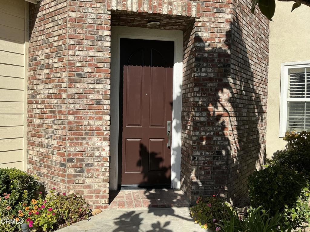 13687 Blue Ridge Way Moorpark, CA 93021 - Photo 4 of 56