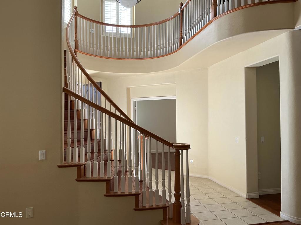 13687 Blue Ridge Way Moorpark, CA 93021 - Photo 7 of 56 a view of entryway
