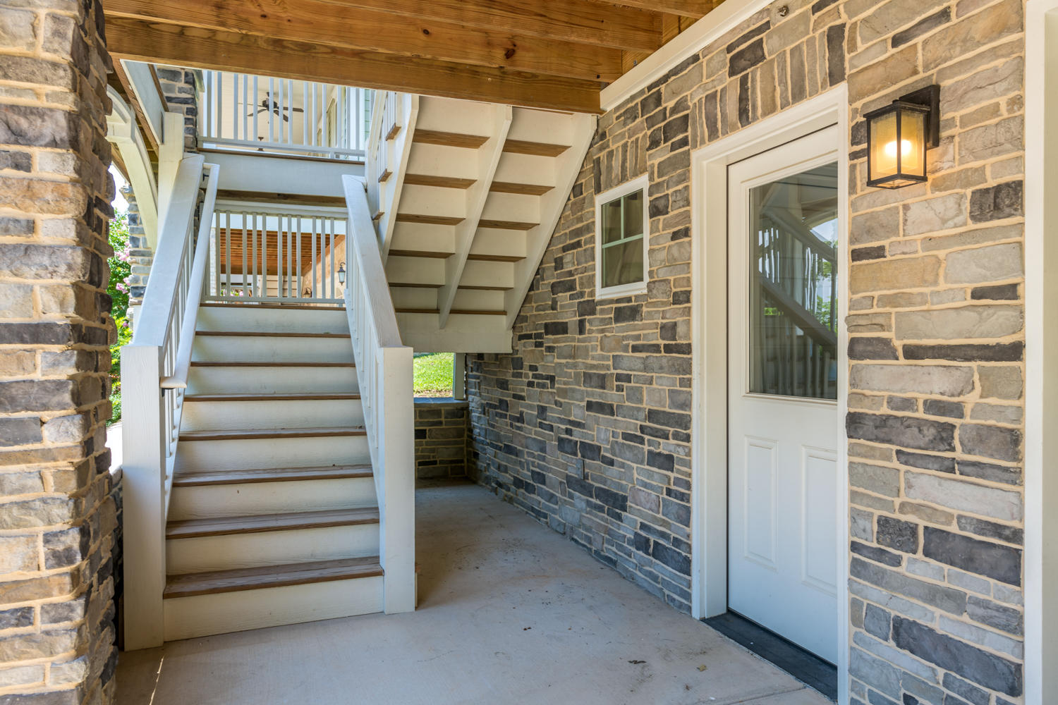 157 Riverside Avenue Chattanooga, TN 37405 - Photo 4 of 22 157_Riverside_Ave_05