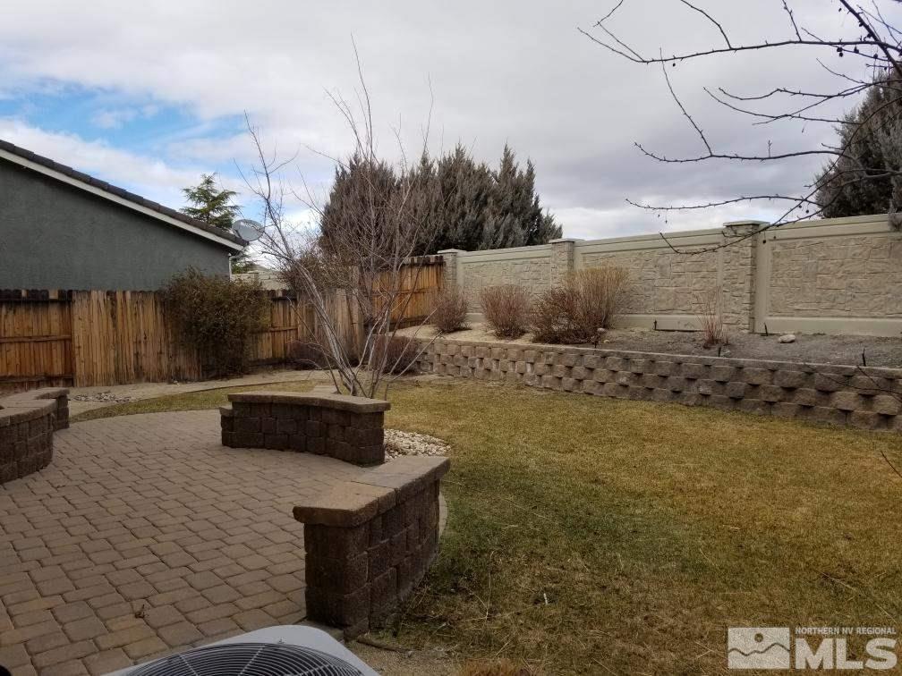 2035 Angel Ridge Drive Reno, NV 89521 - Photo 21 of 23 a view of outdoor space and yard