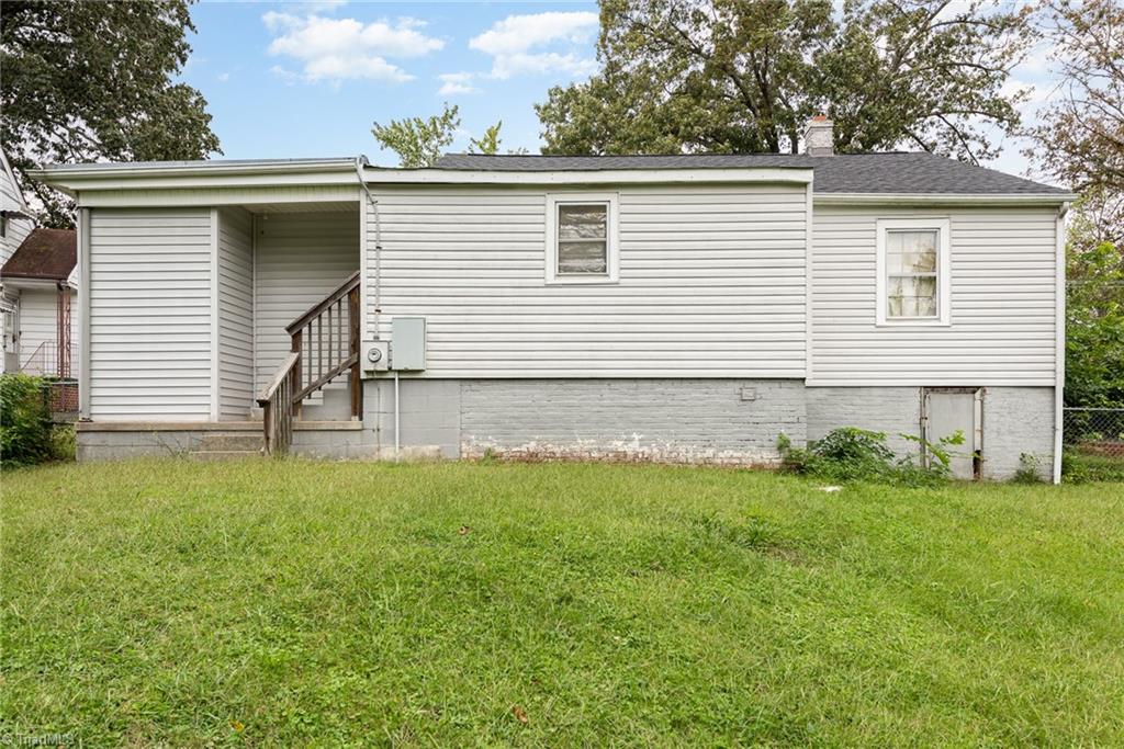 525 Ridgecrest Drive High Point, NC 27262 - Photo 6 of 7 Gallery Image 6