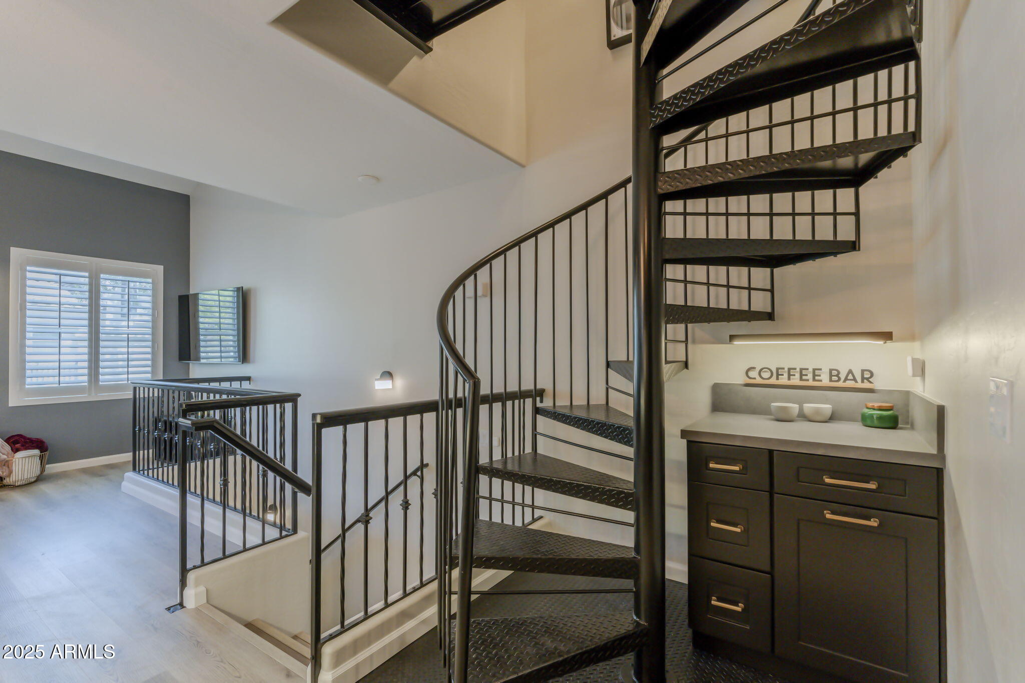 106 West Commerce Court Gilbert, AZ 85233 - Photo 27 of 31 Coffee or Wine Bar