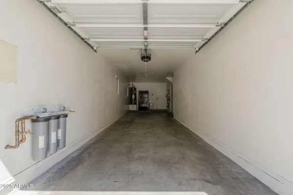 $2,100 | 106 West Commerce Court, Gilbert, AZ 85233