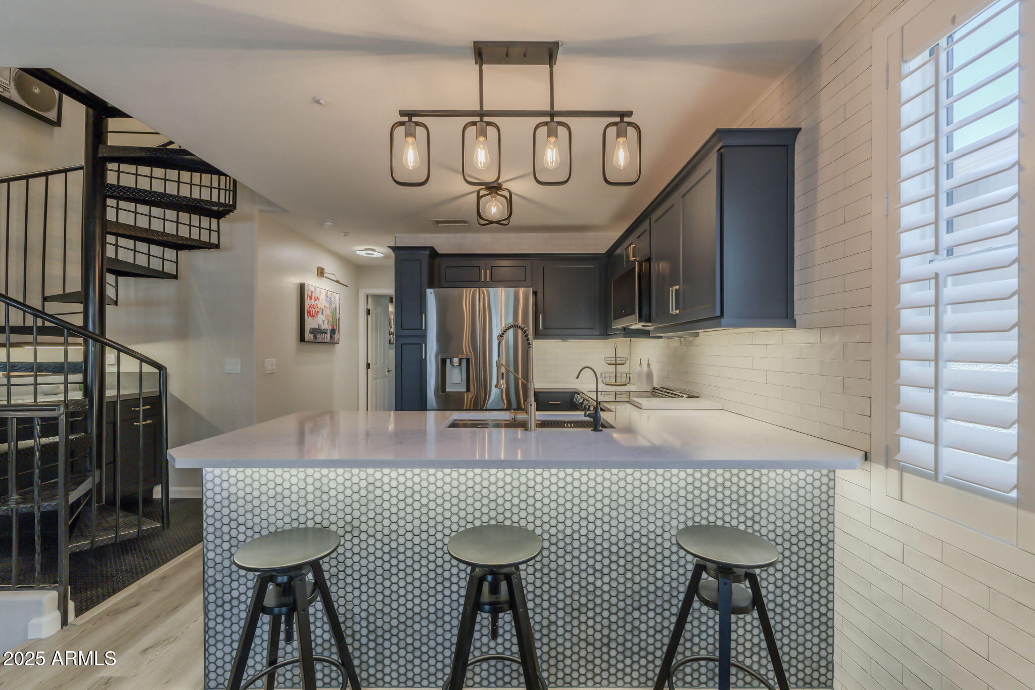 106 West Commerce Court Gilbert, AZ 85233 - Photo 7 of 31 Breakfast Bar