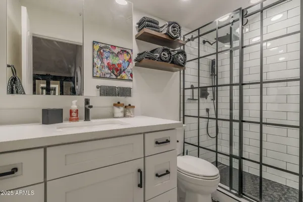 $2,100 | 106 West Commerce Court, Gilbert, AZ 85233