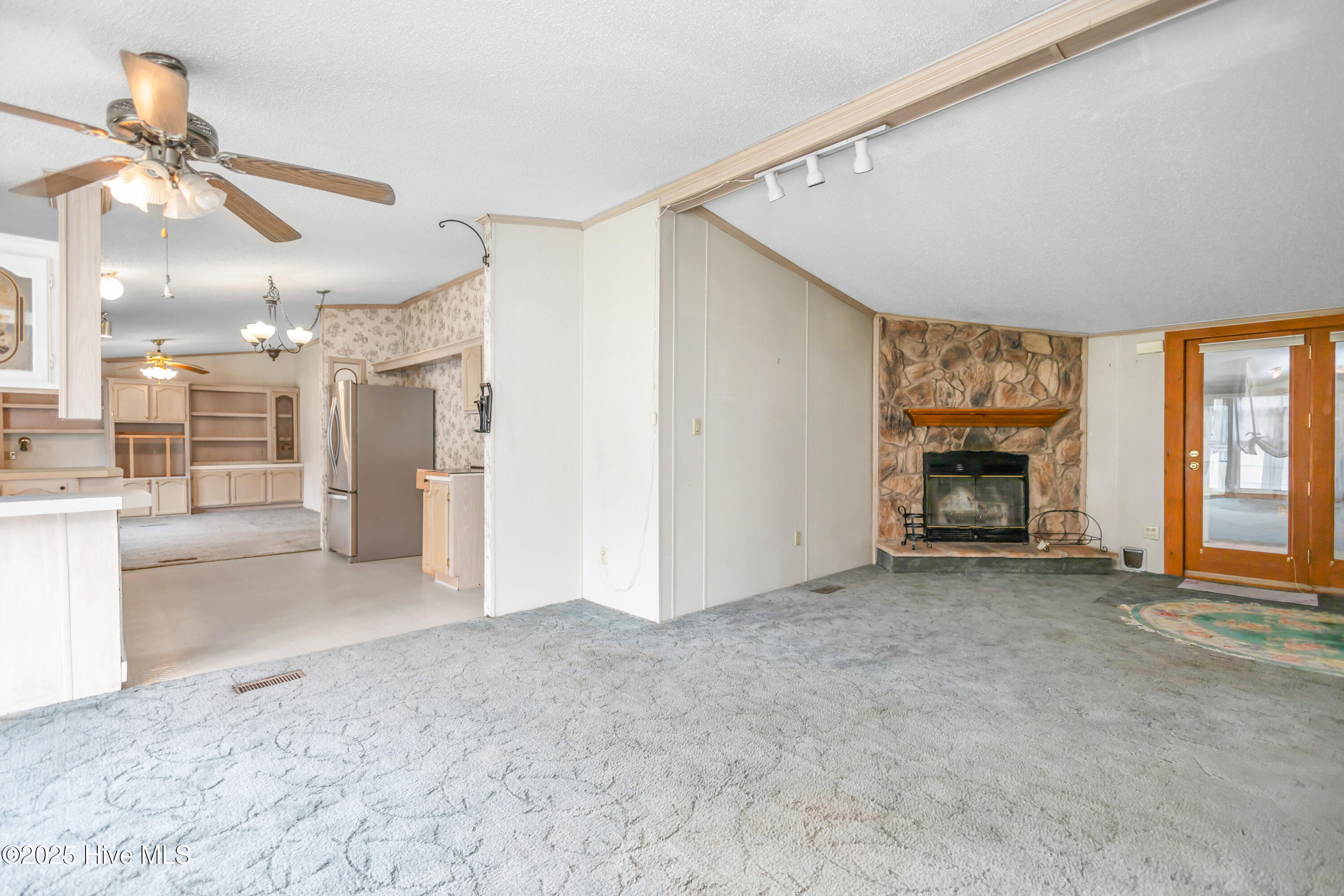 328 Middle Swamp Road Gates, NC 27937 - Photo 3 of 50 3