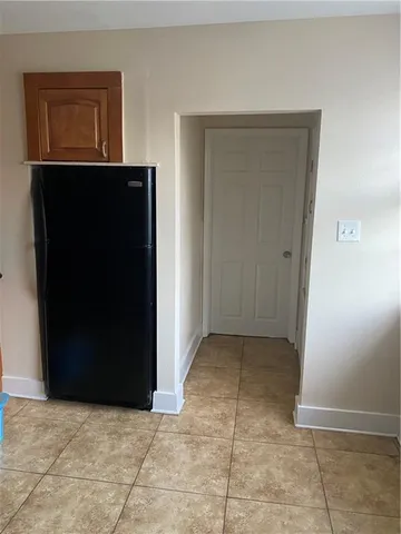 $1,200 | 2020 First Street, New Orleans, LA 70113