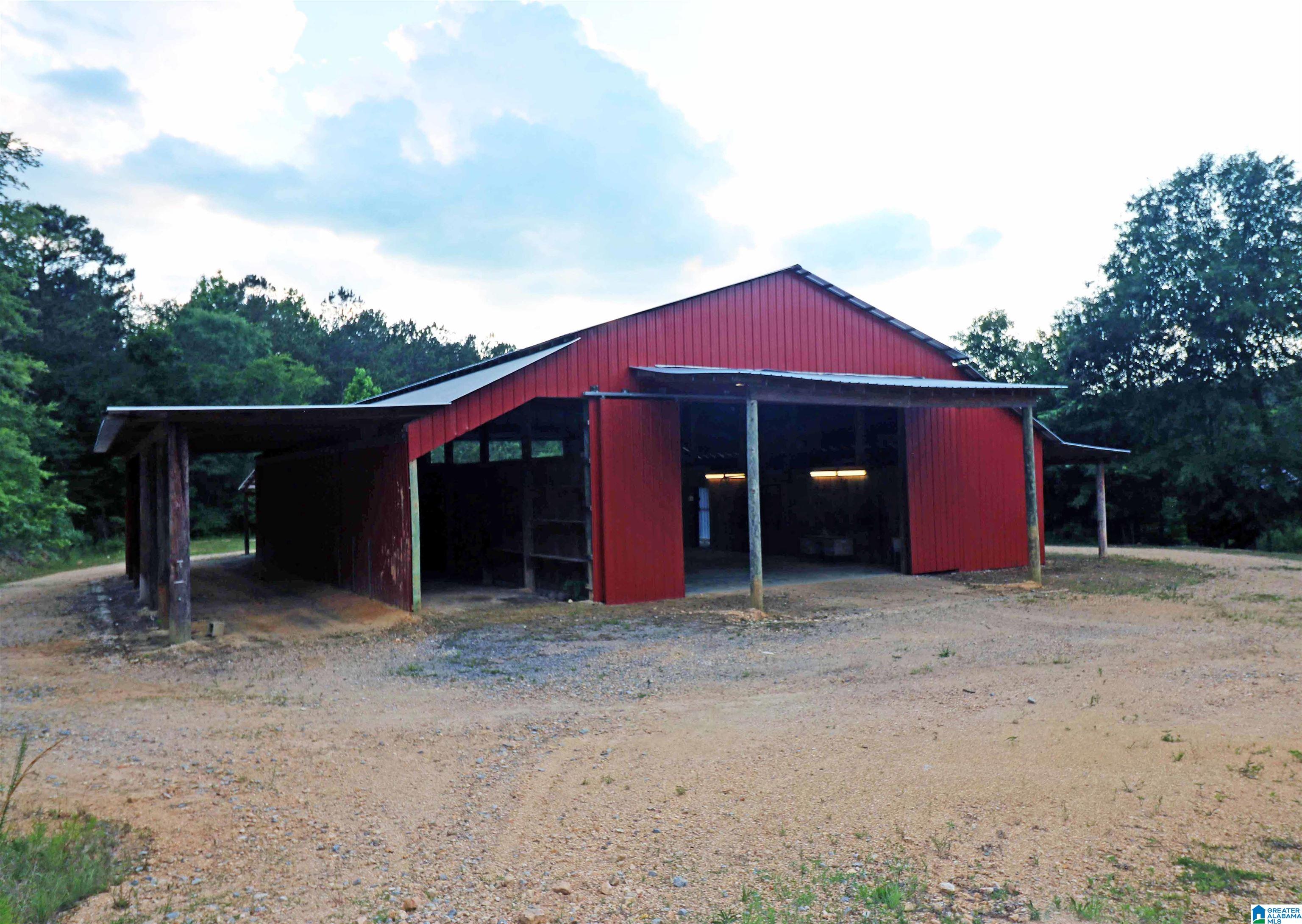 8503 Patterson Road West Gadsden, AL 35905 - Photo 2 of 52